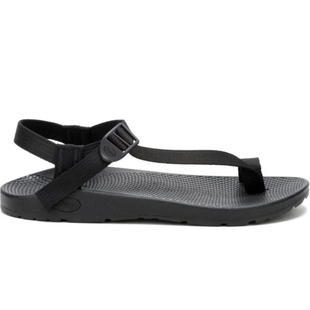 Chaco Bodhi Adjustable Classic water hiking sandals black NEW 9